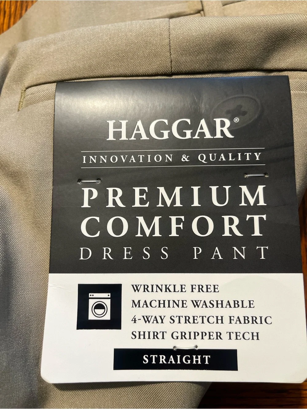 Haggar Men's Classic Flat-Front Khaki Dress Pants 44x32